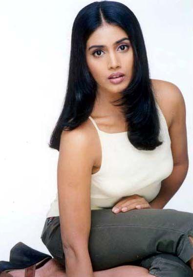 Sonali Kulkarni