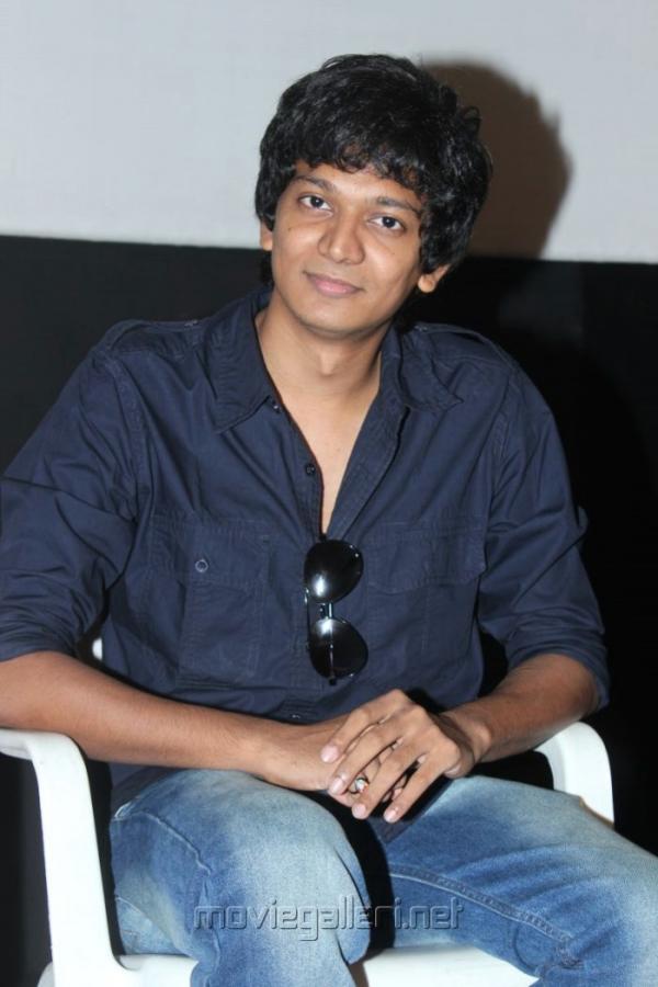 Sri (actor)