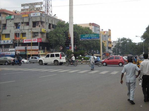 A Road View At Ashok Nagar Near Ashok Pillar In Chennai Veethi 7094