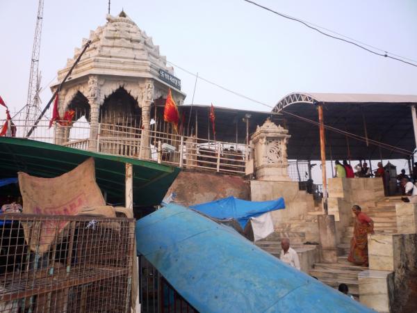 Vaishno Devi Temple In Haridwar - Uttarakhand | Veethi