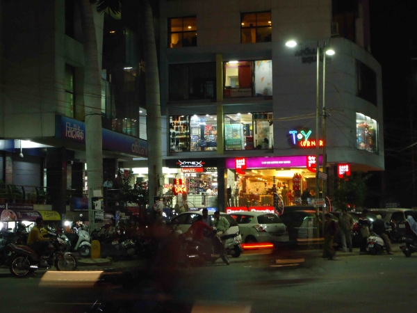 Shops at Apollo Square | Veethi