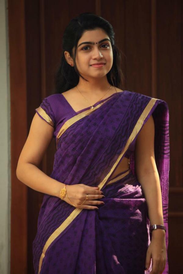 Manasa Radhakrishnan in Blue Saree | Veethi