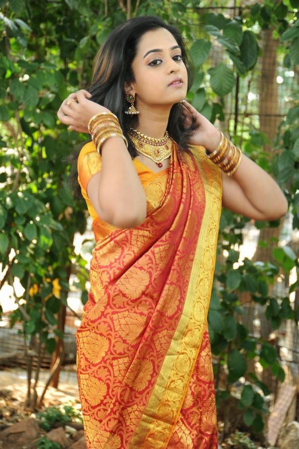 Nanditha Raj In Cute Silk Saree Veethi