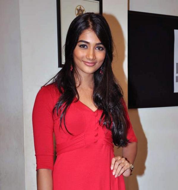 Actress Pooja Hegde Still Veethi