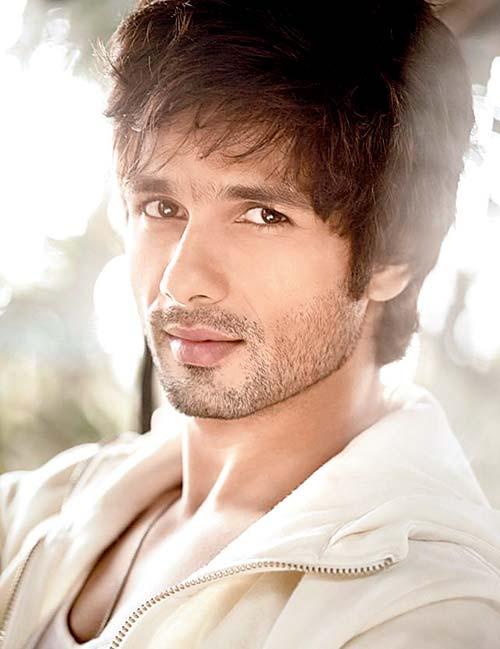 Actor Shahid Kapoor photo | Veethi