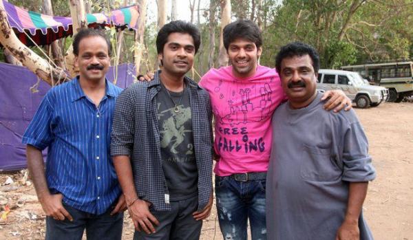 Simbu with Arya and Ganesh | Veethi